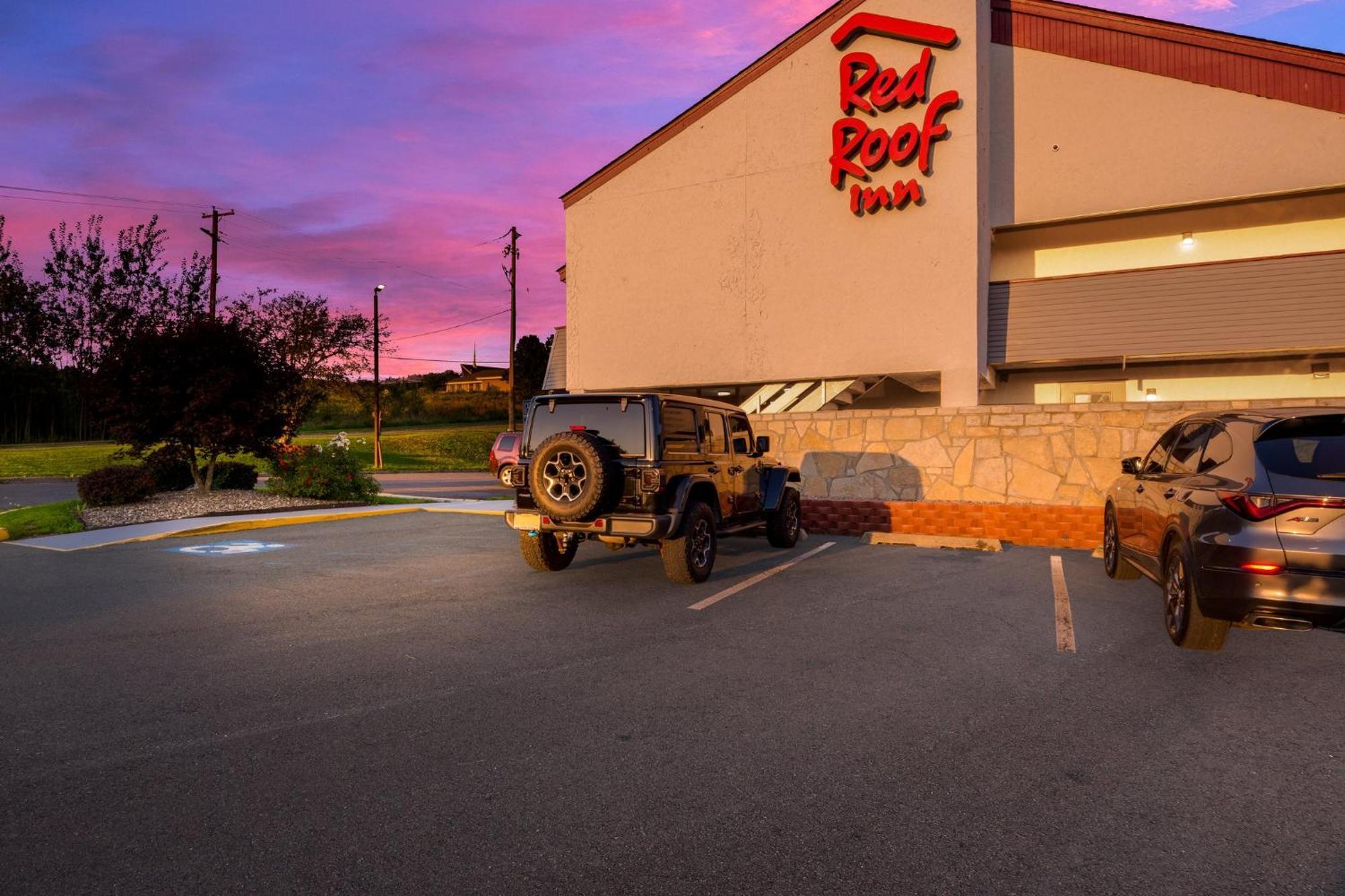 Red Roof Inn Binghamton - Johnson City Екстериор снимка