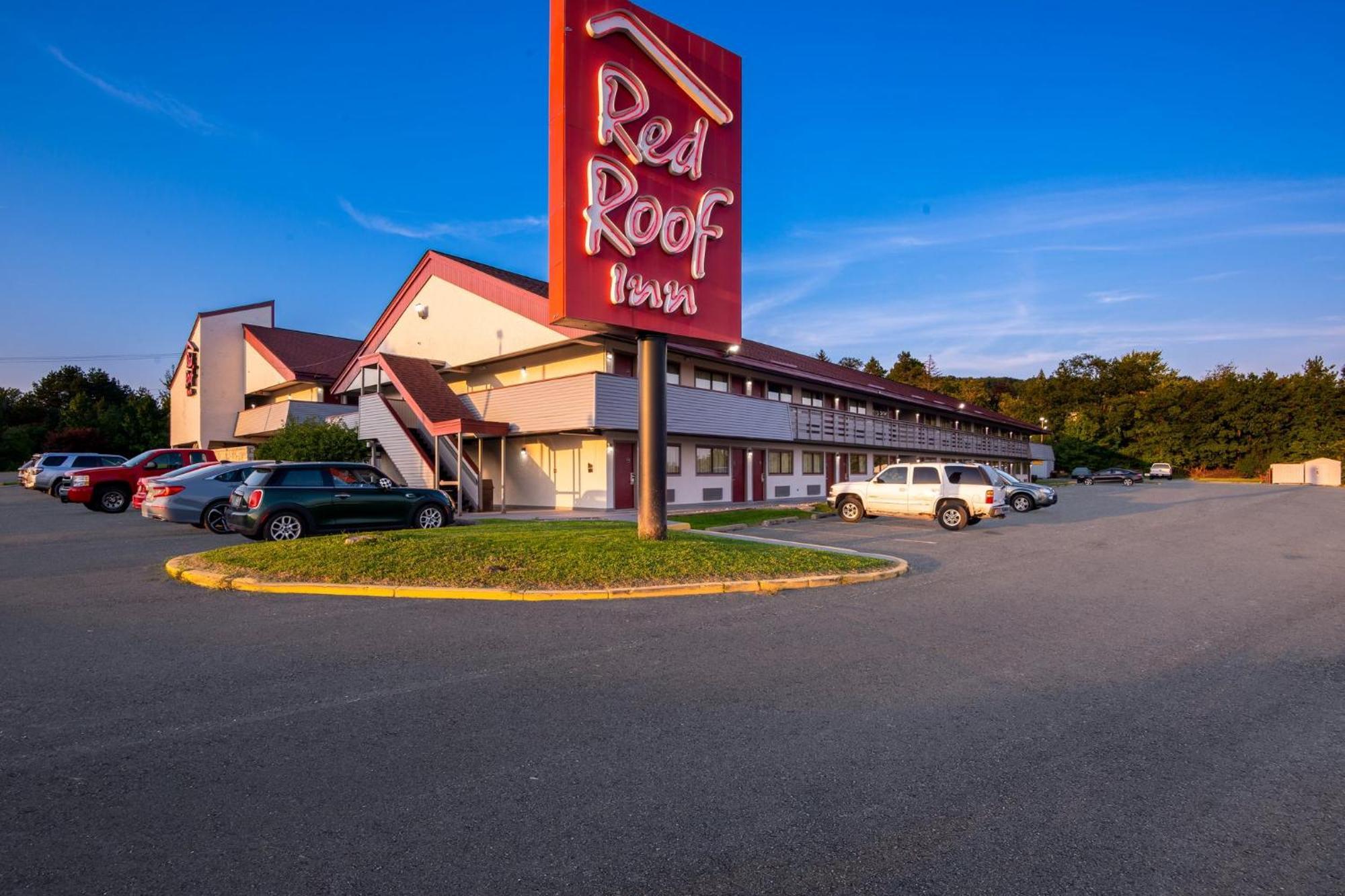 Red Roof Inn Binghamton - Johnson City Екстериор снимка